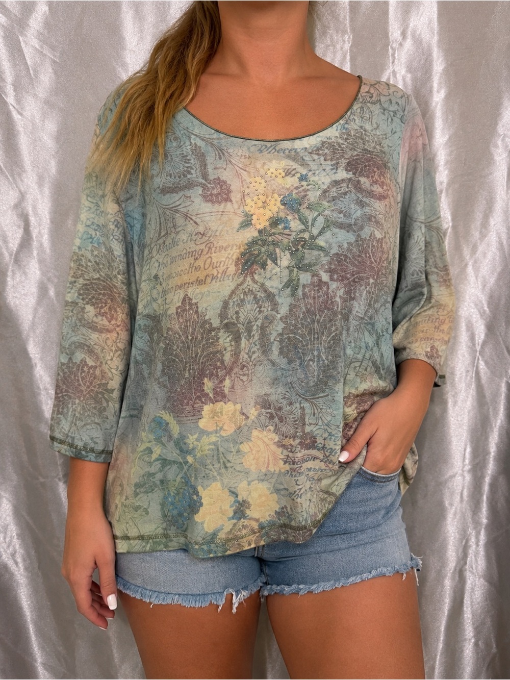 Vintage Xcit U.S.A Y2K Rhinestone Embellished 3/4 Sleeve Top SIze 1X